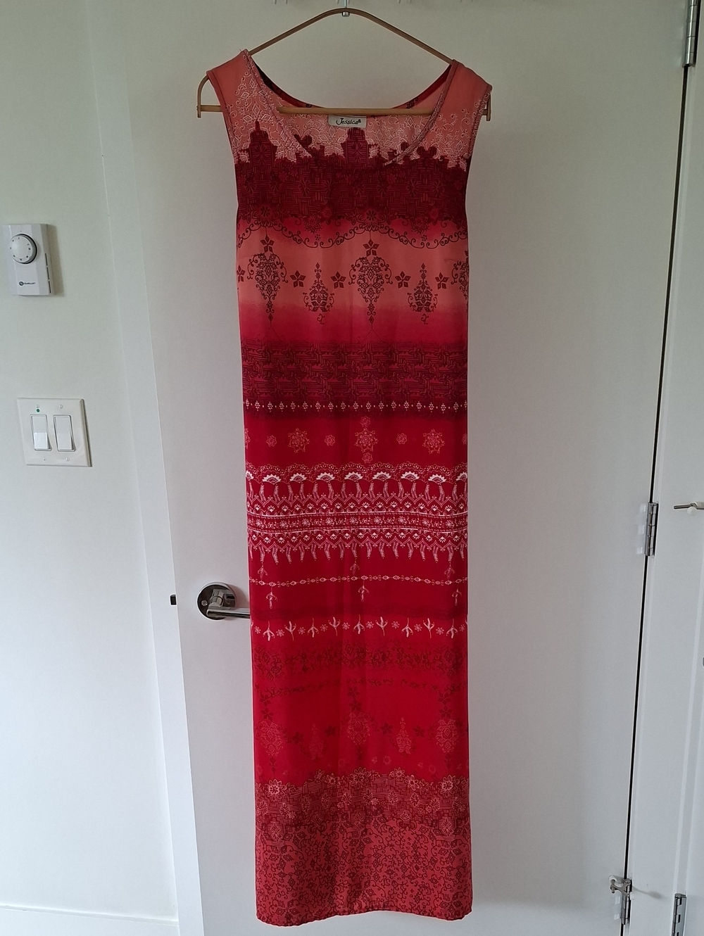Vintage 90's Maxi Sleeveless Boho/Batik Print Red Tie-back Detail Dress (Size M)